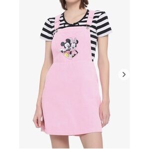 Disney Valentine’s Mickey & Minnie Mouse Heart Corduroy Skirtall size XL